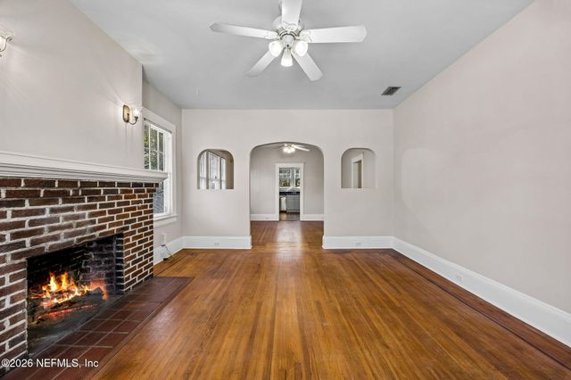 2358 ERNEST Street, Jacksonville, FL 32204