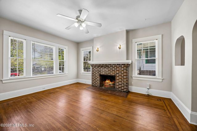 2358 ERNEST Street, Jacksonville, FL 32204