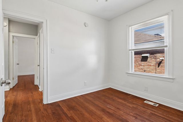 9913 S Parnell Avenue, Chicago, IL 60628