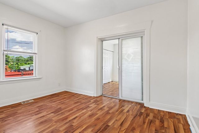 9913 S Parnell Avenue, Chicago, IL 60628