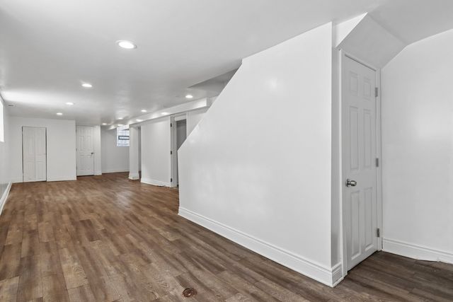 9913 S Parnell Avenue, Chicago, IL 60628