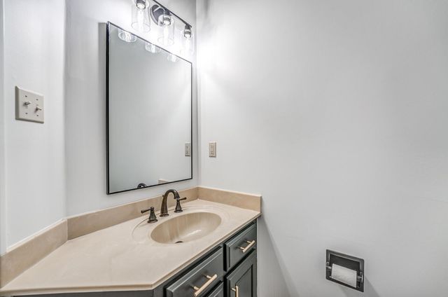 9426 ALEX DICKSON CV, Bartlett, TN 38133