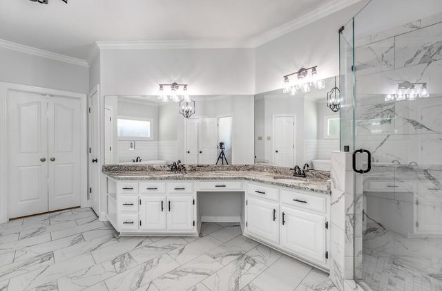 9426 ALEX DICKSON CV, Bartlett, TN 38133