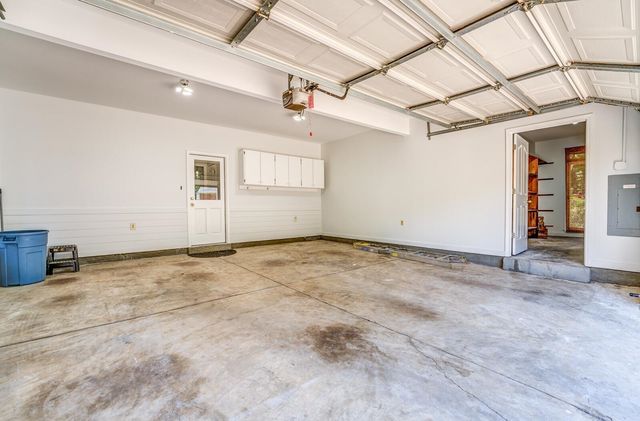9426 ALEX DICKSON CV, Bartlett, TN 38133