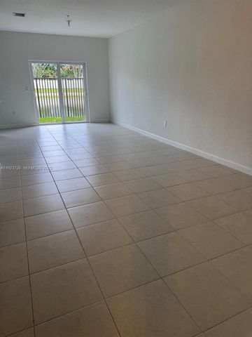 18406 SW 2nd St, Pembroke Pines, FL 33029