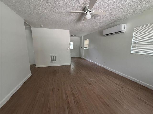 1801 MELLONVILLE AVENUE B, Sanford, FL 32771