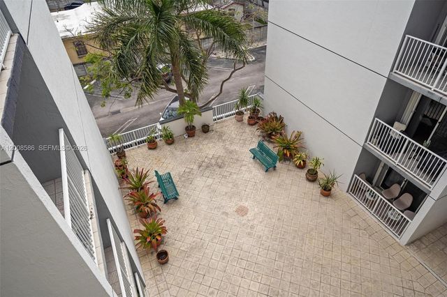 126 SW 17th Rd 507, Miami, FL 33129