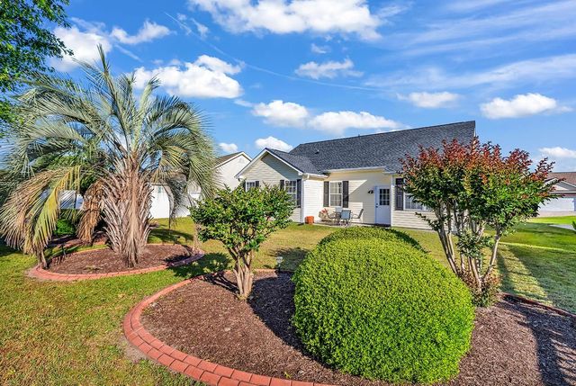 221 Cloverleaf Dr., Longs, SC 29568