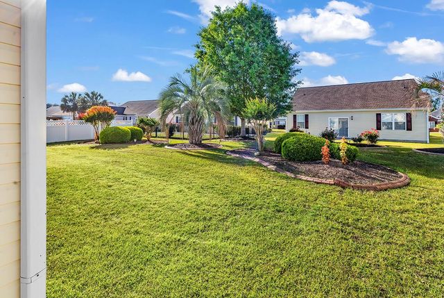 221 Cloverleaf Dr., Longs, SC 29568