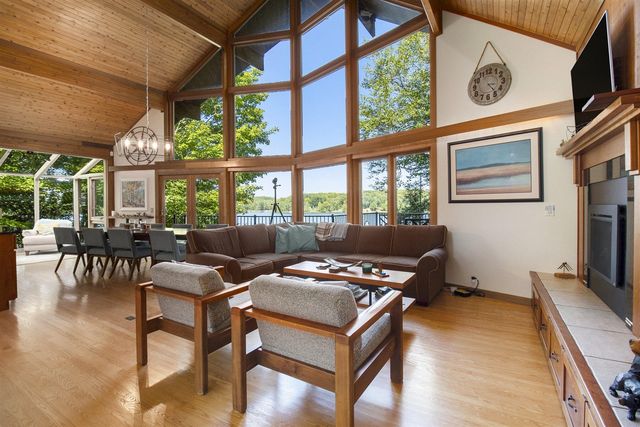 6218 N Loggers Lane, Ludington, MI 49431