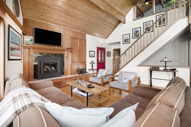 6218 N Loggers Lane, Ludington, MI 49431