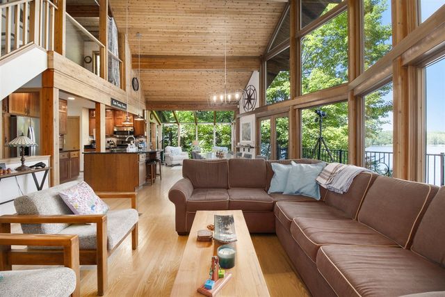 6218 N Loggers Lane, Ludington, MI 49431