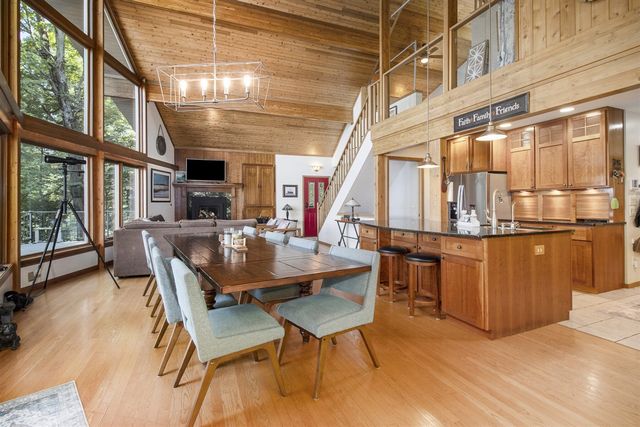 6218 N Loggers Lane, Ludington, MI 49431