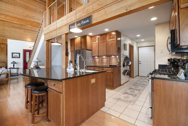 6218 N Loggers Lane, Ludington, MI 49431