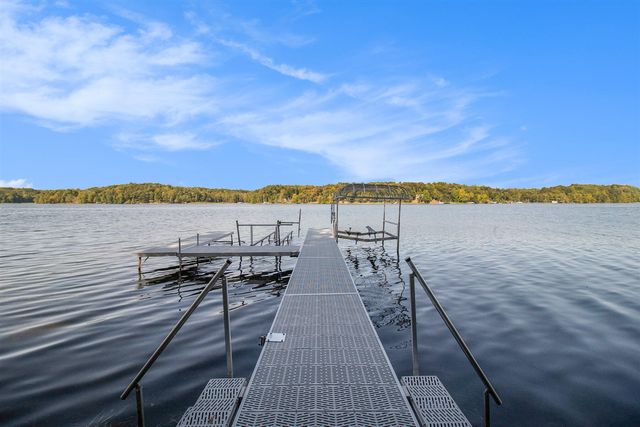 6218 N Loggers Lane, Ludington, MI 49431