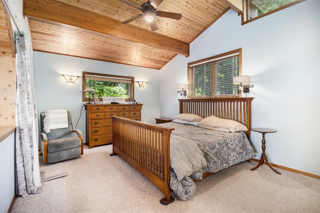 6218 N Loggers Lane, Ludington, MI 49431