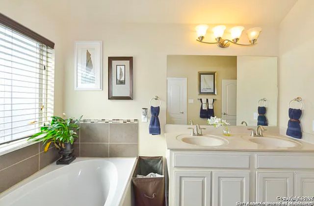 7905 Mystic Chase, Boerne, TX 78015