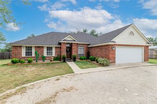 141 Comanche TRL, Georgetown, TX 78633