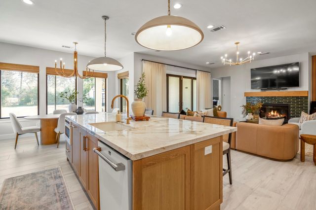 21255 Hidden Bend Loop, Magnolia, TX 77354