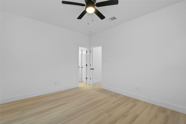 8412 Sunnyhill Street, Houston, TX 77088