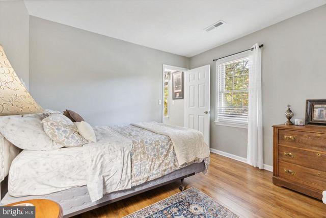 10706 ANN DAVIS DR, Fredericksburg, VA 22408