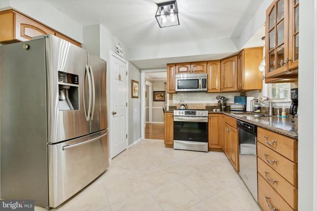 10706 ANN DAVIS DR, Fredericksburg, VA 22408