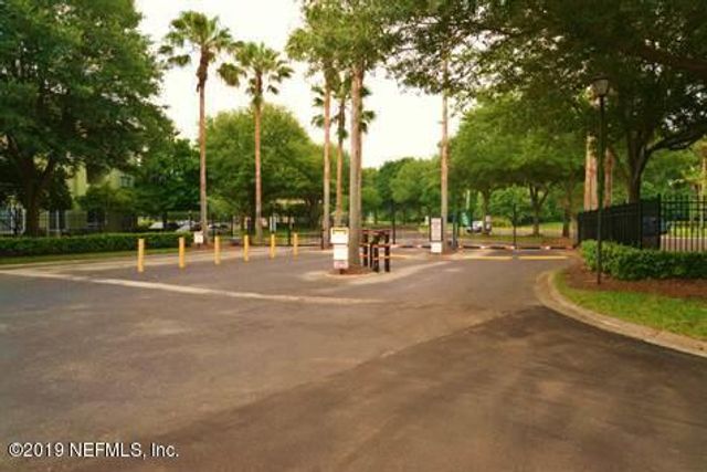 7701 TIMBERLIN PARK Boulevard 1415, Jacksonville, FL 32256