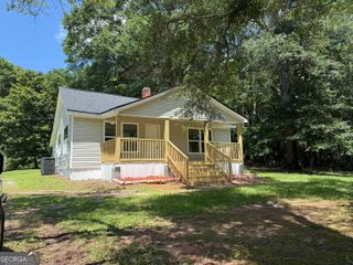 180 Pine Circle, Lagrange, GA 30241