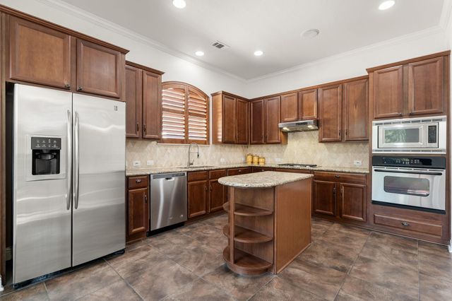 15321 Interlachen DR, Austin, TX 78717