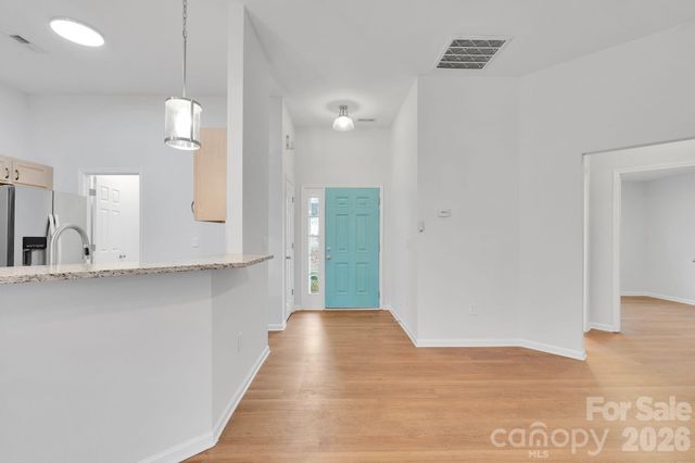 311 Margaret Kelly Court, Charlotte, NC 28216