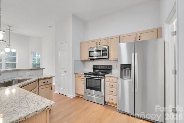 311 Margaret Kelly Court, Charlotte, NC 28216