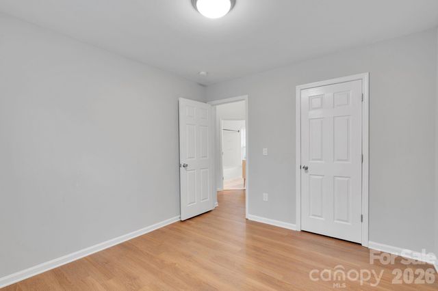 311 Margaret Kelly Court, Charlotte, NC 28216