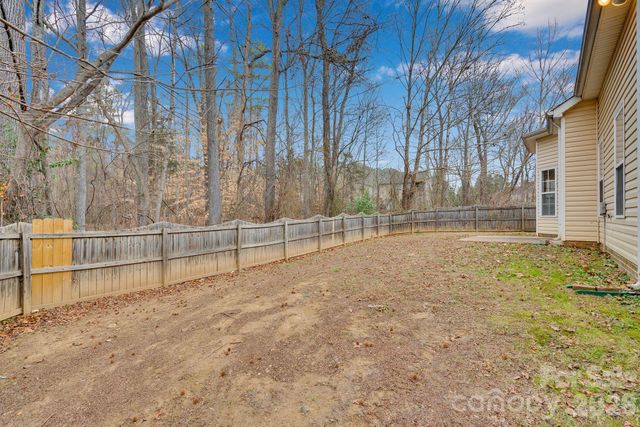 311 Margaret Kelly Court, Charlotte, NC 28216