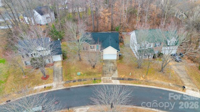 311 Margaret Kelly Court, Charlotte, NC 28216