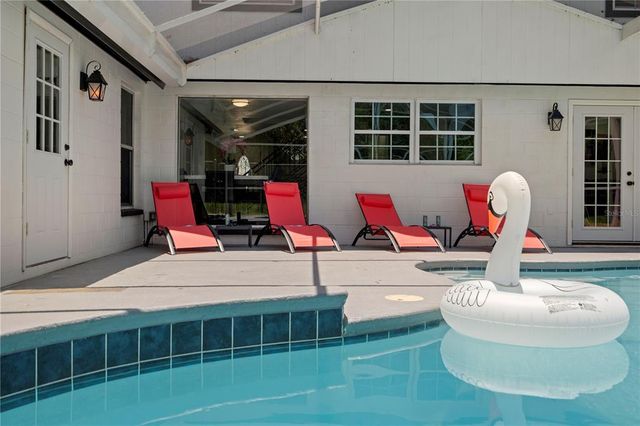 7005 FOUNTAIN AVENUE, Tampa, FL 33634