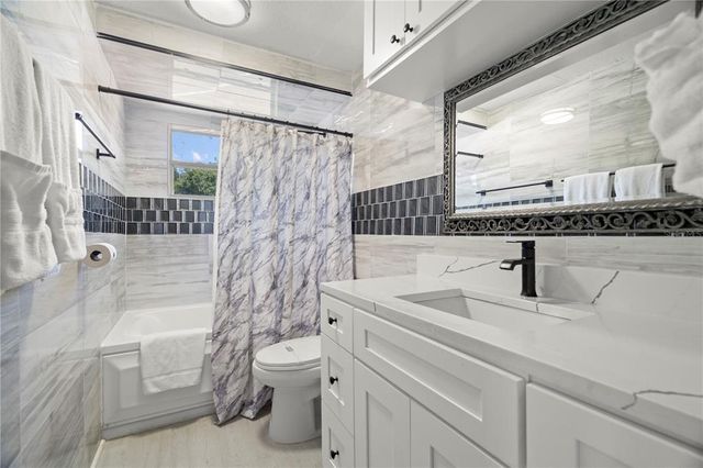 7005 FOUNTAIN AVENUE, Tampa, FL 33634