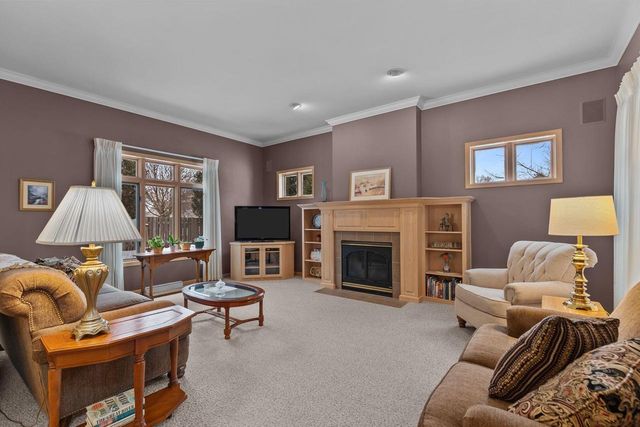 3034 E FALLCREEK LANE, Appleton, WI 54913