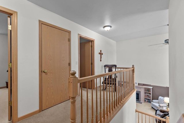 3034 E FALLCREEK LANE, Appleton, WI 54913