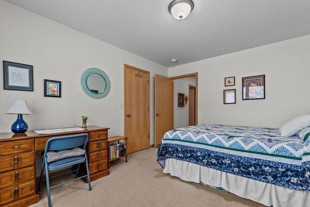 3034 E FALLCREEK LANE, Appleton, WI 54913