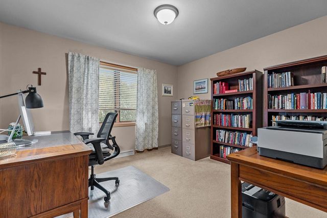 3034 E FALLCREEK LANE, Appleton, WI 54913