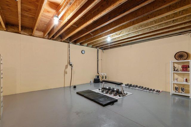 3034 E FALLCREEK LANE, Appleton, WI 54913