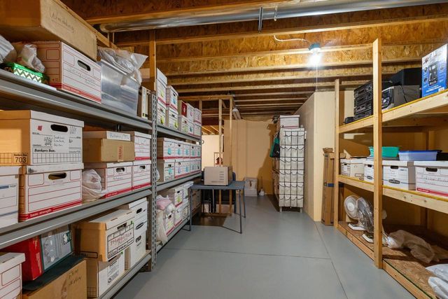 3034 E FALLCREEK LANE, Appleton, WI 54913