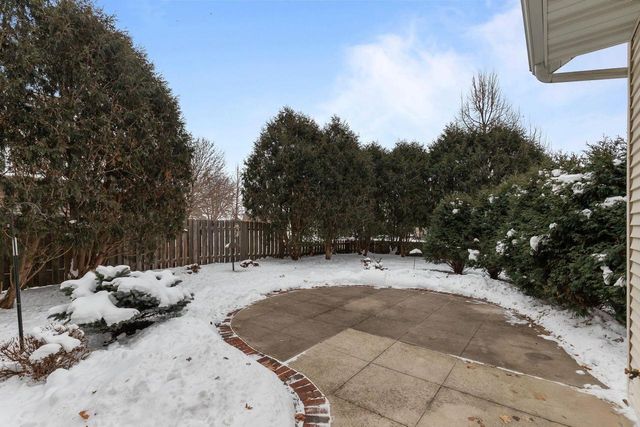 3034 E FALLCREEK LANE, Appleton, WI 54913