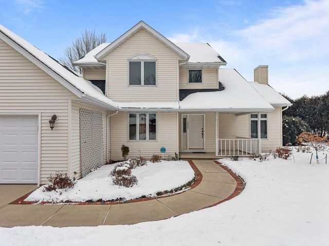 3034 E FALLCREEK LANE, Appleton, WI 54913