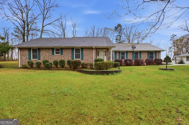 304 Beaver Brook Drive, Toccoa, GA 30577