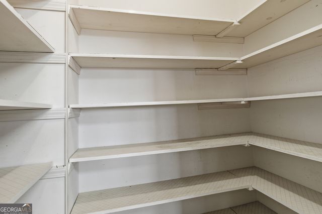 304 Beaver Brook Drive, Toccoa, GA 30577