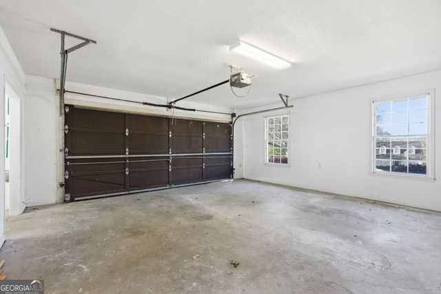 304 Beaver Brook Drive, Toccoa, GA 30577