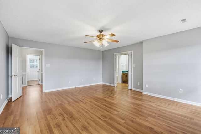 304 Beaver Brook Drive, Toccoa, GA 30577