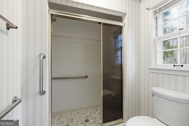 304 Beaver Brook Drive, Toccoa, GA 30577