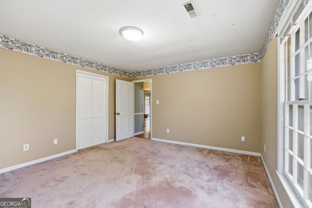 304 Beaver Brook Drive, Toccoa, GA 30577